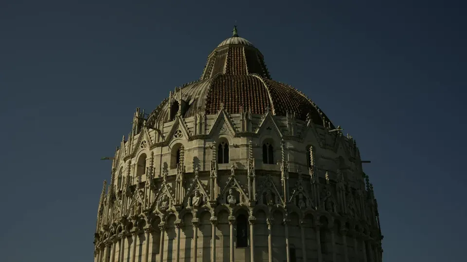 Почему стандартная страховка не подходит для гор